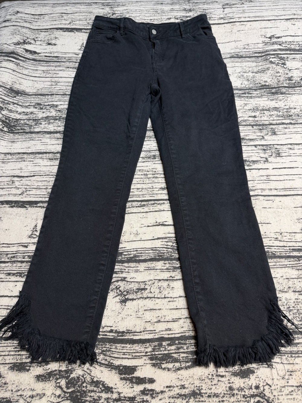 Versona Black Straight Leg Jeans with Fringed Hem
